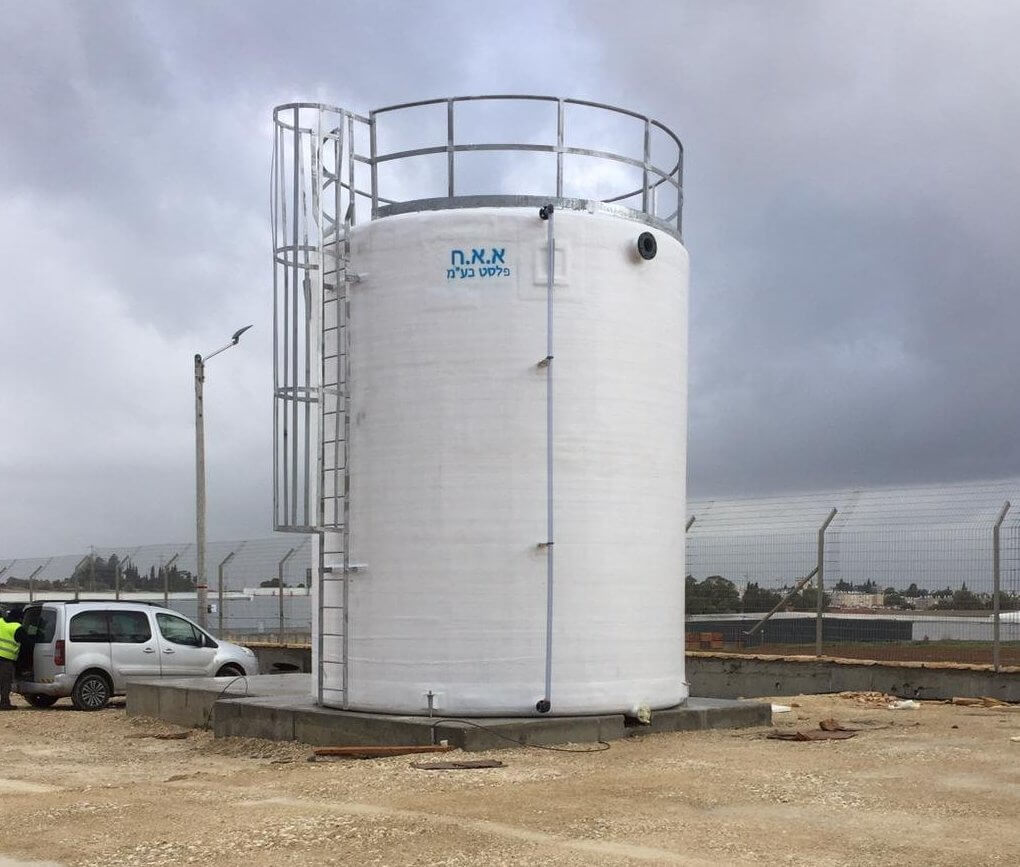 Water tanks